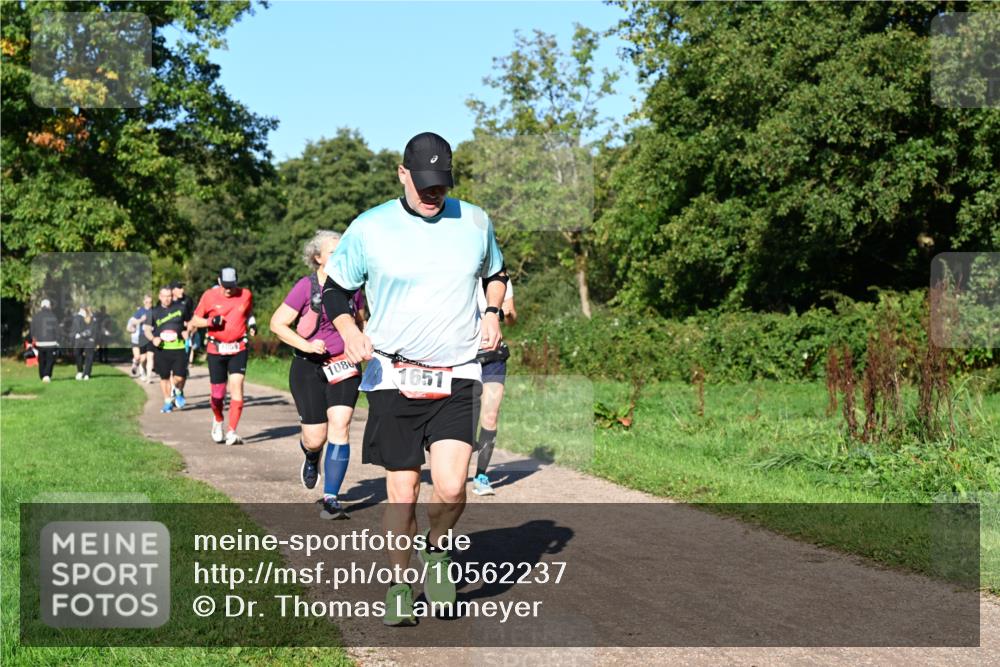 27.09.2026 - 35. Volkslauf durch das schöne Alstertal Dr. Thomas Lammeyer http://msf.ph/oto/10562237 27.09.2026 10:07:19 Laufen 1086, 1651 meine-sportfotos.de