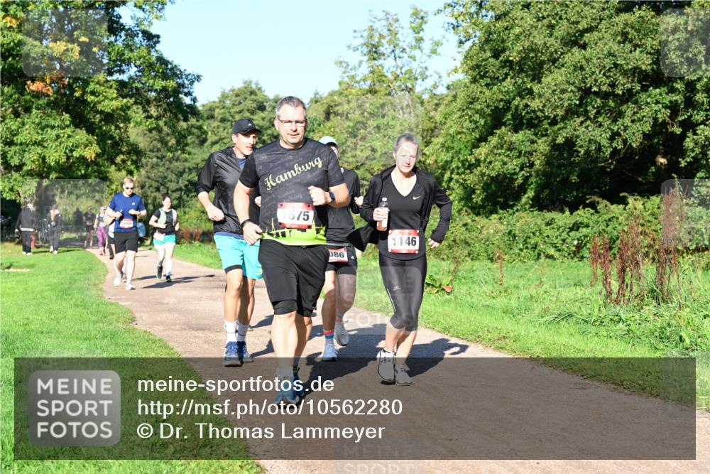 27.09.2026 - 35. Volkslauf durch das schöne Alstertal Dr. Thomas Lammeyer http://msf.ph/oto/10562280 27.09.2026 10:07:27 Laufen 1675, 086, 1146 meine-sportfotos.de