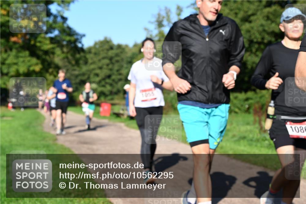 27.09.2026 - 35. Volkslauf durch das schöne Alstertal Dr. Thomas Lammeyer http://msf.ph/oto/10562295 27.09.2026 10:07:29 Laufen 1086 meine-sportfotos.de