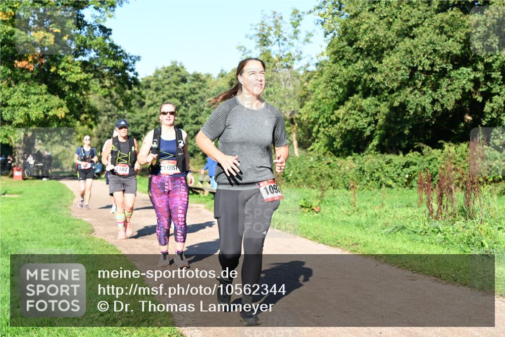 27.09.2026 - 35. Volkslauf durch das schöne Alstertal Dr. Thomas Lammeyer http://msf.ph/oto/10562344 27.09.2026 10:07:43 Laufen 1102, 1087, 109 meine-sportfotos.de