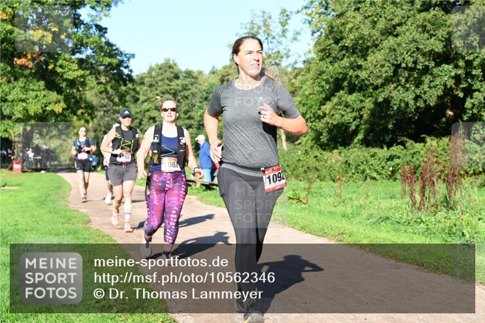 27.09.2026 - 35. Volkslauf durch das schöne Alstertal Dr. Thomas Lammeyer http://msf.ph/oto/10562346 27.09.2026 10:07:43 Laufen 102, 081, 109 meine-sportfotos.de