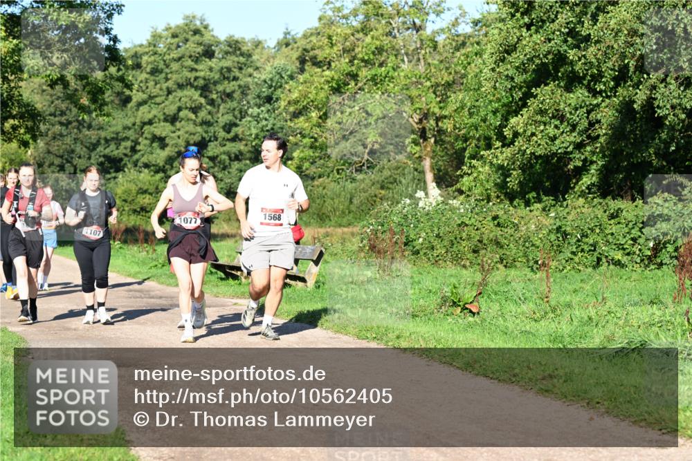 27.09.2026 - 35. Volkslauf durch das schöne Alstertal Dr. Thomas Lammeyer http://msf.ph/oto/10562405 27.09.2026 10:08:12 Laufen 1107, 1077, 1568 meine-sportfotos.de