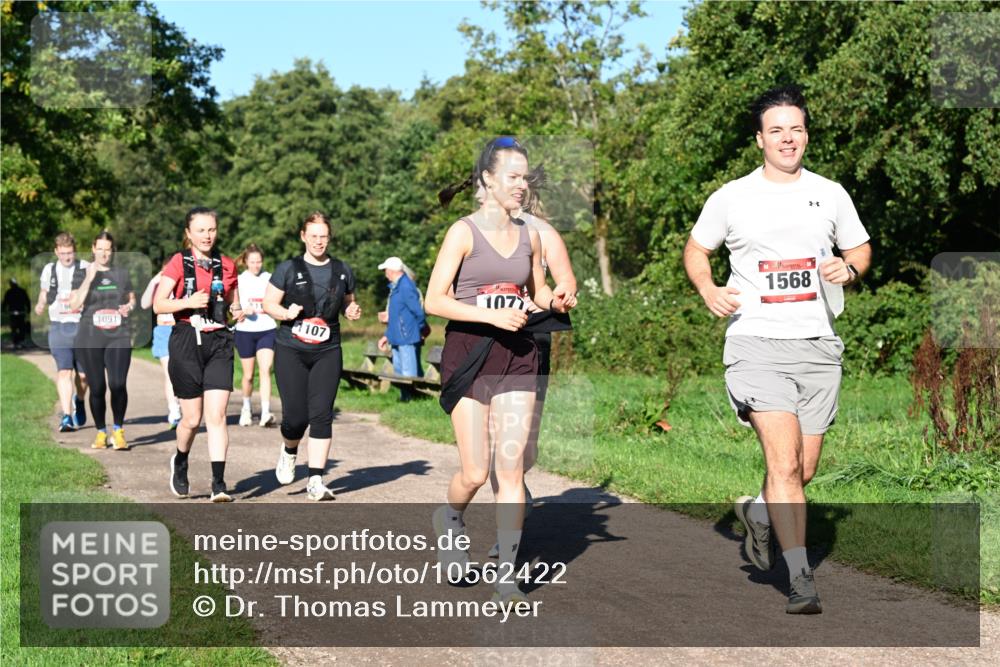27.09.2026 - 35. Volkslauf durch das schöne Alstertal Dr. Thomas Lammeyer http://msf.ph/oto/10562422 27.09.2026 10:08:15 Laufen 164, 1091, 107, 1077, 1568 meine-sportfotos.de