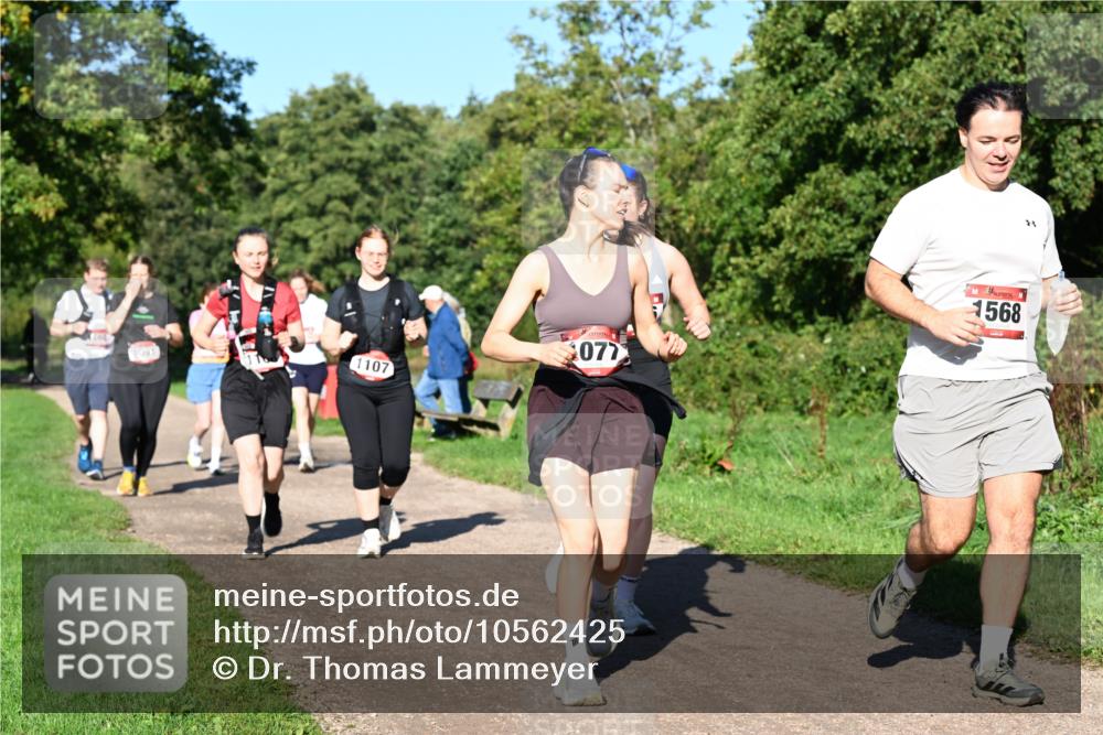 27.09.2026 - 35. Volkslauf durch das schöne Alstertal Dr. Thomas Lammeyer http://msf.ph/oto/10562425 27.09.2026 10:08:16 Laufen 664, 1107, 3077, 1568 meine-sportfotos.de