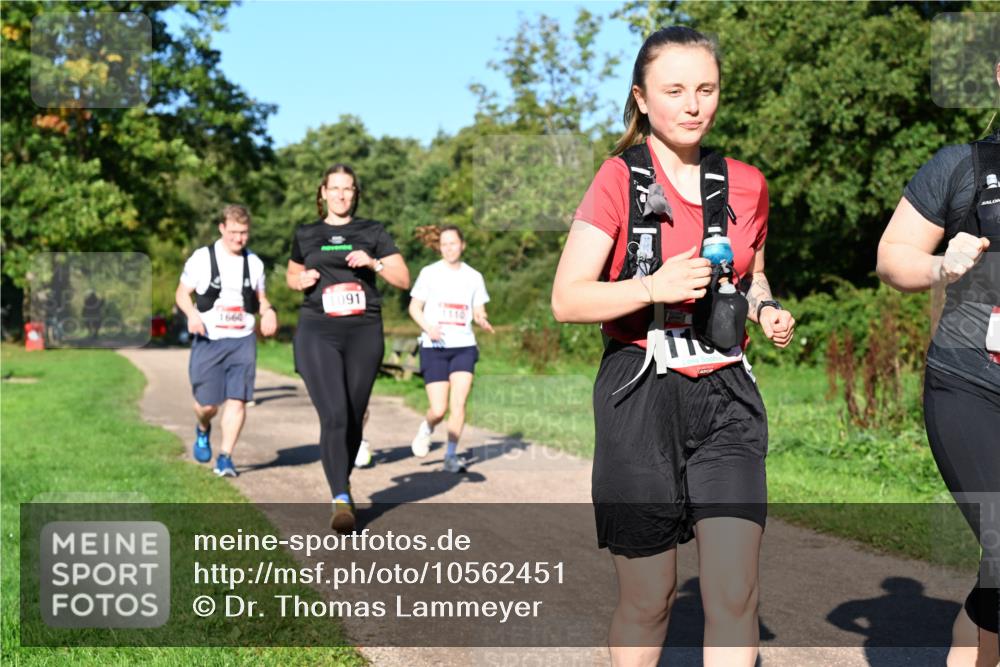 27.09.2026 - 35. Volkslauf durch das schöne Alstertal Dr. Thomas Lammeyer http://msf.ph/oto/10562451 27.09.2026 10:08:20 Laufen 1091, 1660 meine-sportfotos.de