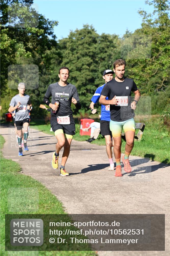 27.09.2026 - 35. Volkslauf durch das schöne Alstertal Dr. Thomas Lammeyer http://msf.ph/oto/10562531 27.09.2026 10:23:58 Laufen 70, 3, 033, 2980 meine-sportfotos.de