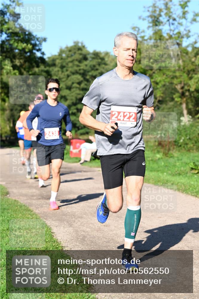 27.09.2026 - 35. Volkslauf durch das schöne Alstertal Dr. Thomas Lammeyer http://msf.ph/oto/10562550 27.09.2026 10:24:01 Laufen 2438, 2422 meine-sportfotos.de