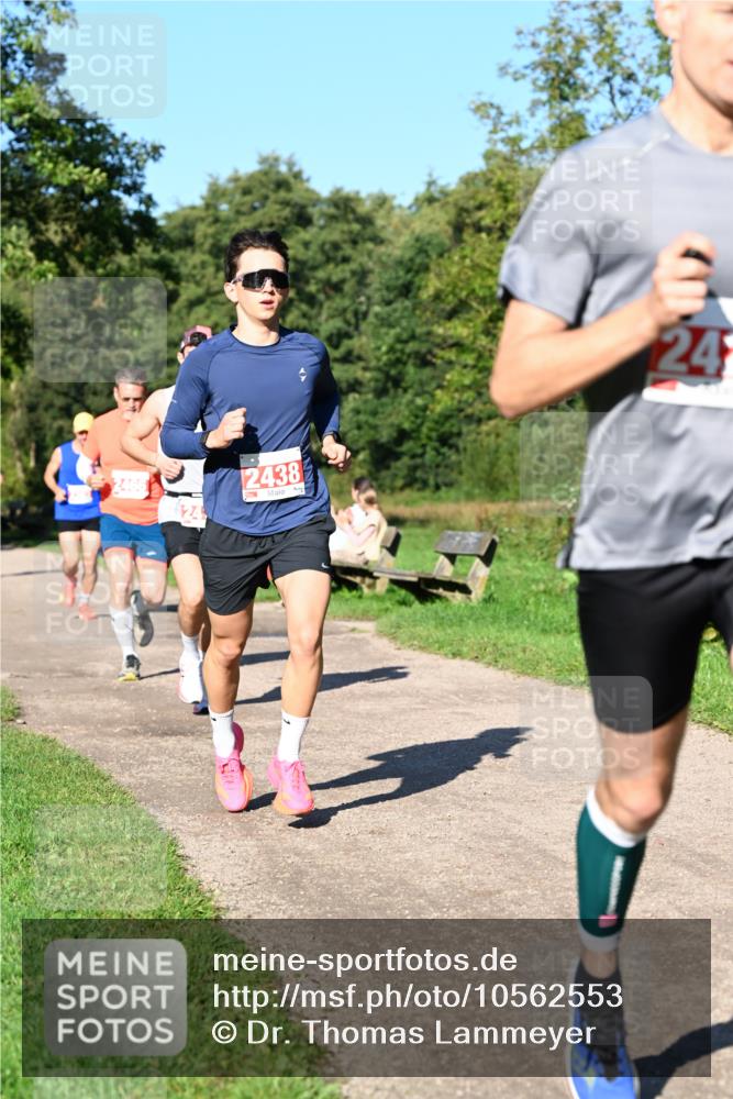 27.09.2026 - 35. Volkslauf durch das schöne Alstertal Dr. Thomas Lammeyer http://msf.ph/oto/10562553 27.09.2026 10:24:02 Laufen  meine-sportfotos.de