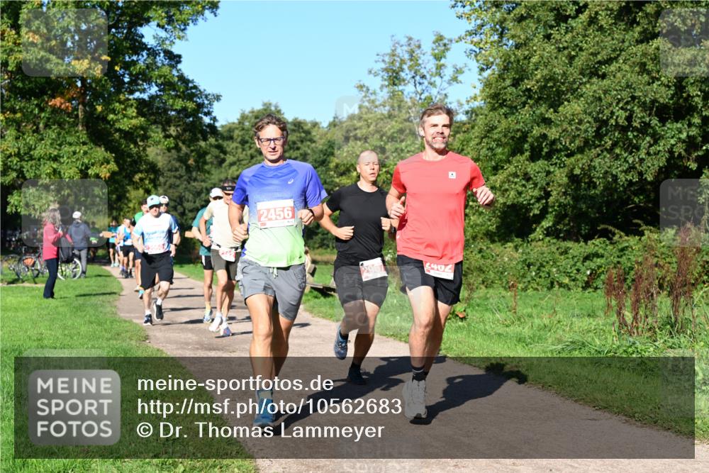 27.09.2026 - 35. Volkslauf durch das schöne Alstertal Dr. Thomas Lammeyer http://msf.ph/oto/10562683 27.09.2026 10:24:29 Laufen 2456, 402 meine-sportfotos.de