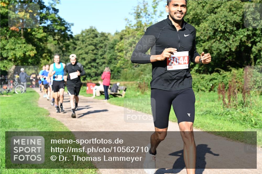 27.09.2026 - 35. Volkslauf durch das schöne Alstertal Dr. Thomas Lammeyer http://msf.ph/oto/10562710 27.09.2026 10:24:36 Laufen 2044 meine-sportfotos.de