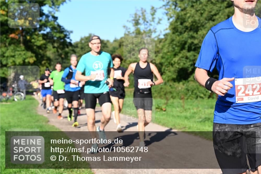 27.09.2026 - 35. Volkslauf durch das schöne Alstertal Dr. Thomas Lammeyer http://msf.ph/oto/10562748 27.09.2026 10:24:42 Laufen 242 meine-sportfotos.de