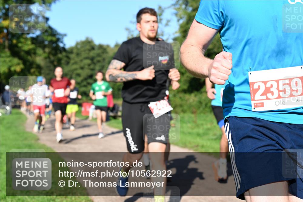 27.09.2026 - 35. Volkslauf durch das schöne Alstertal Dr. Thomas Lammeyer http://msf.ph/oto/10562922 27.09.2026 10:25:20 Laufen 240, 2359 meine-sportfotos.de