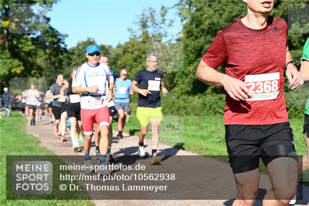 27.09.2026 - 35. Volkslauf durch das schöne Alstertal Dr. Thomas Lammeyer http://msf.ph/oto/10562938 27.09.2026 10:25:24 Laufen 2368 meine-sportfotos.de