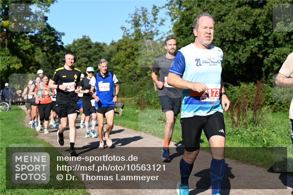 27.09.2026 - 35. Volkslauf durch das schöne Alstertal Dr. Thomas Lammeyer http://msf.ph/oto/10563121 27.09.2026 10:25:57 Laufen 436, 2312, 20, 173 meine-sportfotos.de