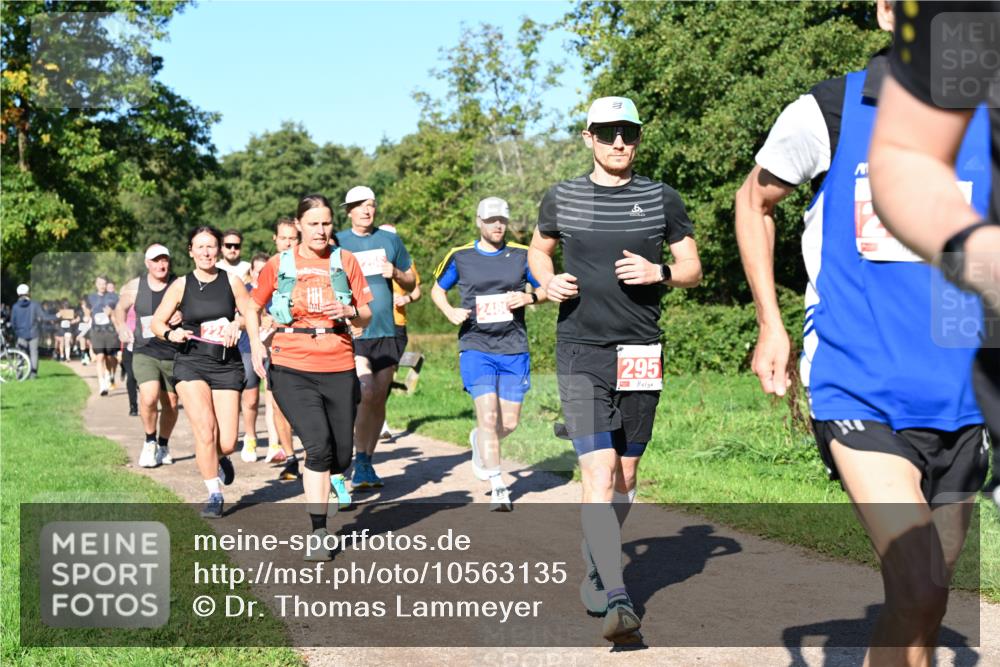 27.09.2026 - 35. Volkslauf durch das schöne Alstertal Dr. Thomas Lammeyer http://msf.ph/oto/10563135 27.09.2026 10:26:00 Laufen 2481, 295 meine-sportfotos.de