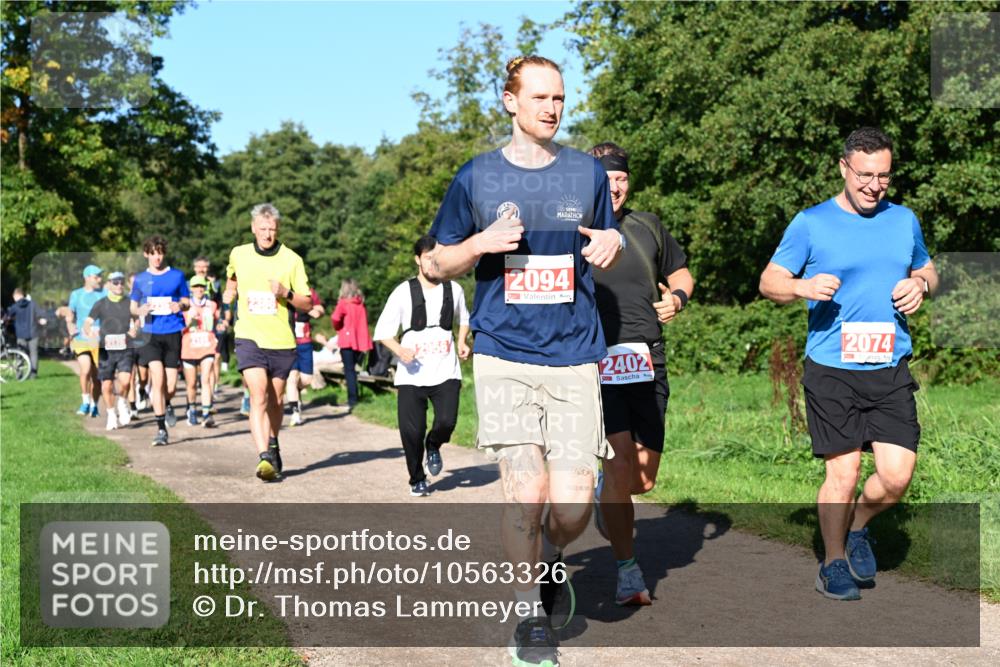 27.09.2026 - 35. Volkslauf durch das schöne Alstertal Dr. Thomas Lammeyer http://msf.ph/oto/10563326 27.09.2026 10:26:33 Laufen 2094, 12402, 2074 meine-sportfotos.de