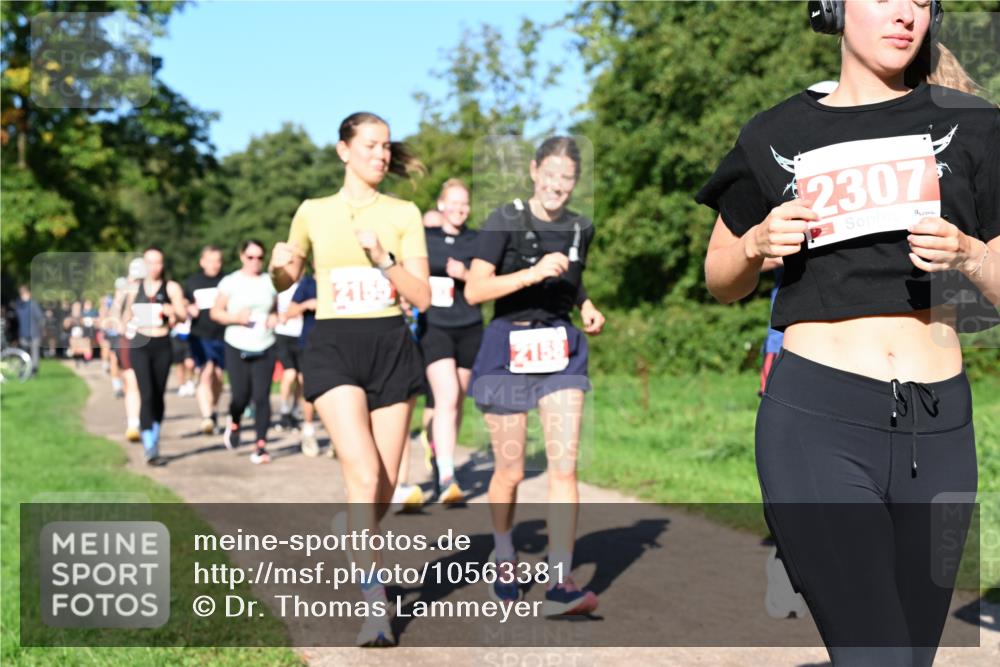 27.09.2026 - 35. Volkslauf durch das schöne Alstertal Dr. Thomas Lammeyer http://msf.ph/oto/10563381 27.09.2026 10:26:43 Laufen 2155, 2307 meine-sportfotos.de