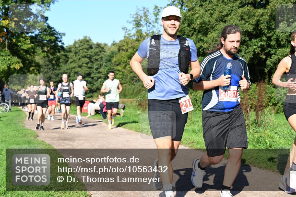 27.09.2026 - 35. Volkslauf durch das schöne Alstertal Dr. Thomas Lammeyer http://msf.ph/oto/10563432 27.09.2026 10:26:51 Laufen  meine-sportfotos.de