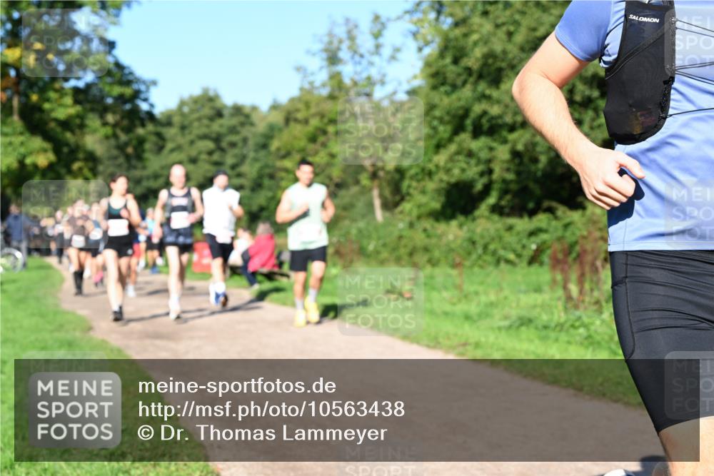 27.09.2026 - 35. Volkslauf durch das schöne Alstertal Dr. Thomas Lammeyer http://msf.ph/oto/10563438 27.09.2026 10:26:52 Laufen  meine-sportfotos.de