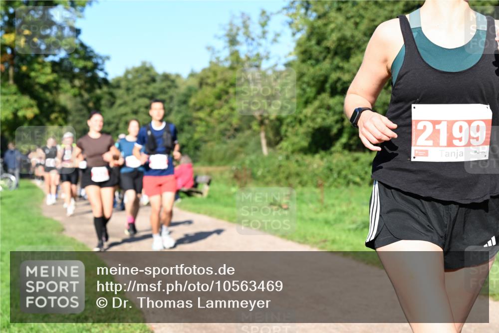 27.09.2026 - 35. Volkslauf durch das schöne Alstertal Dr. Thomas Lammeyer http://msf.ph/oto/10563469 27.09.2026 10:26:57 Laufen 2199 meine-sportfotos.de