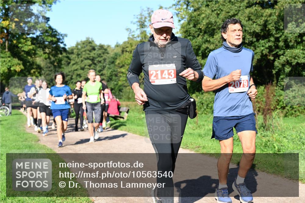 27.09.2026 - 35. Volkslauf durch das schöne Alstertal Dr. Thomas Lammeyer http://msf.ph/oto/10563540 27.09.2026 10:27:09 Laufen 2143, 2079 meine-sportfotos.de