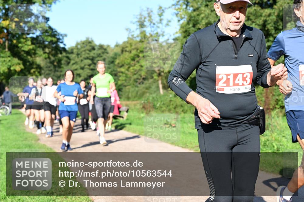 27.09.2026 - 35. Volkslauf durch das schöne Alstertal Dr. Thomas Lammeyer http://msf.ph/oto/10563544 27.09.2026 10:27:09 Laufen 2143 meine-sportfotos.de