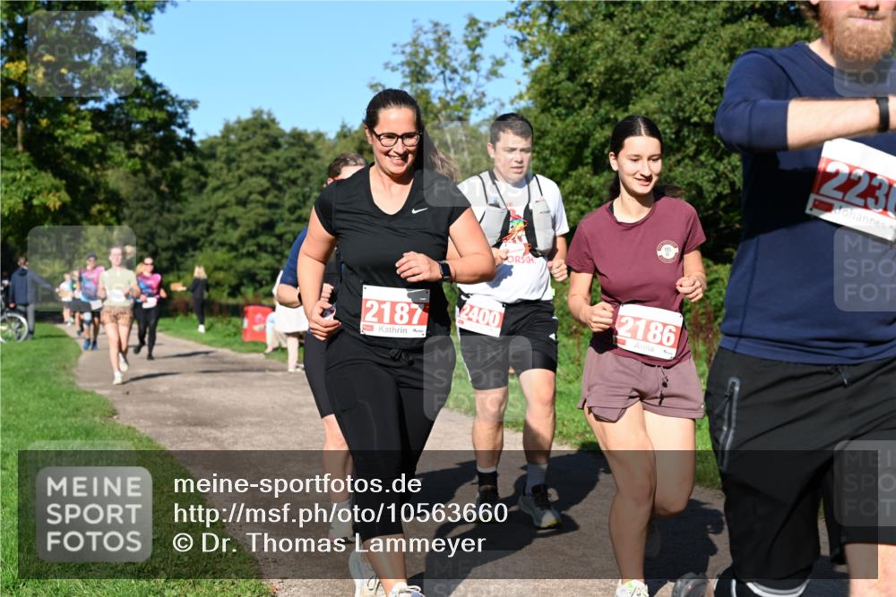 27.09.2026 - 35. Volkslauf durch das schöne Alstertal Dr. Thomas Lammeyer http://msf.ph/oto/10563660 27.09.2026 10:27:28 Laufen  meine-sportfotos.de