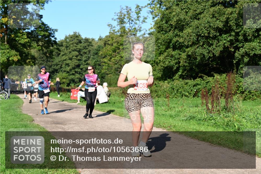 27.09.2026 - 35. Volkslauf durch das schöne Alstertal Dr. Thomas Lammeyer http://msf.ph/oto/10563686 27.09.2026 10:27:33 Laufen 2475, 2965 meine-sportfotos.de