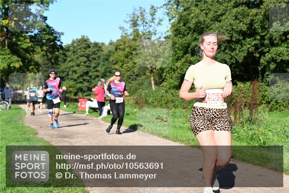 27.09.2026 - 35. Volkslauf durch das schöne Alstertal Dr. Thomas Lammeyer http://msf.ph/oto/10563691 27.09.2026 10:27:34 Laufen 2475, 2965 meine-sportfotos.de