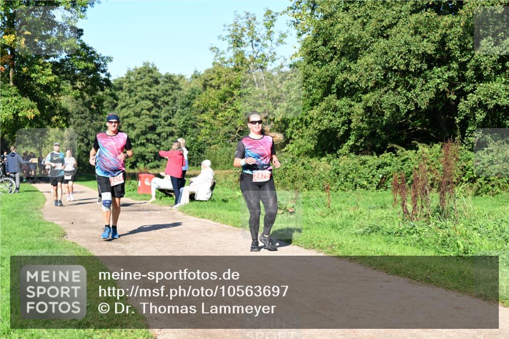 27.09.2026 - 35. Volkslauf durch das schöne Alstertal Dr. Thomas Lammeyer http://msf.ph/oto/10563697 27.09.2026 10:27:35 Laufen 2474, 2475 meine-sportfotos.de