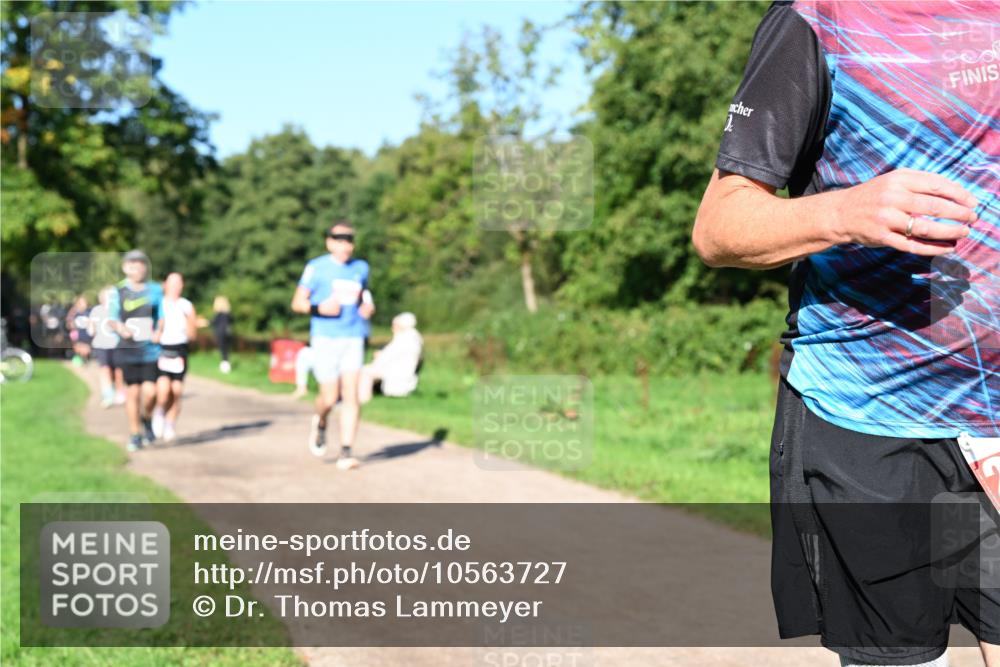 27.09.2026 - 35. Volkslauf durch das schöne Alstertal Dr. Thomas Lammeyer http://msf.ph/oto/10563727 27.09.2026 10:27:39 Laufen  meine-sportfotos.de