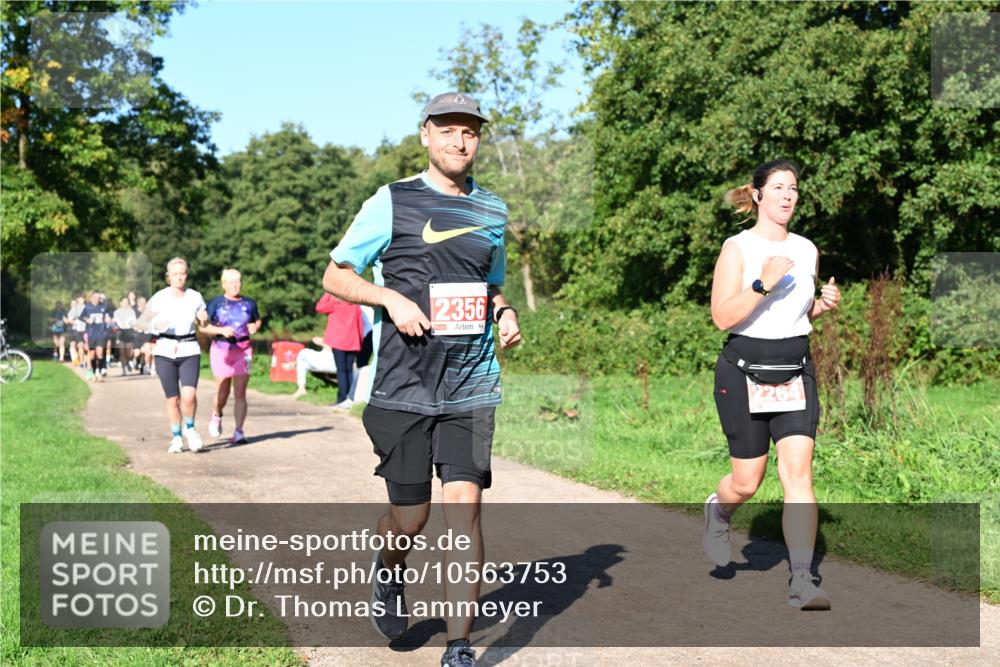 27.09.2026 - 35. Volkslauf durch das schöne Alstertal Dr. Thomas Lammeyer http://msf.ph/oto/10563753 27.09.2026 10:27:44 Laufen 2356 meine-sportfotos.de