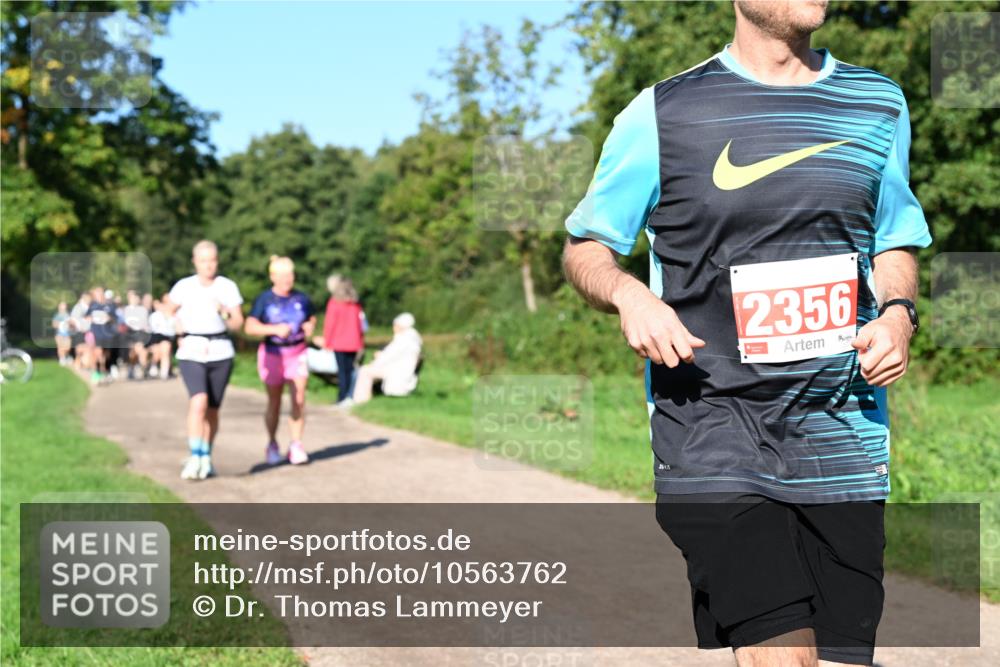 27.09.2026 - 35. Volkslauf durch das schöne Alstertal Dr. Thomas Lammeyer http://msf.ph/oto/10563762 27.09.2026 10:27:45 Laufen 2356 meine-sportfotos.de