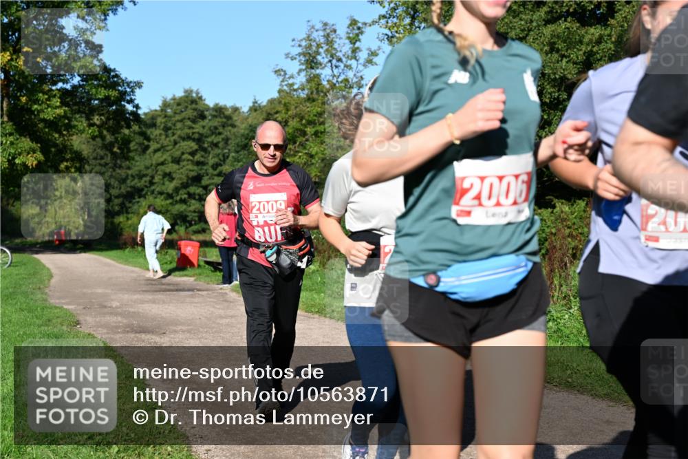 27.09.2026 - 35. Volkslauf durch das schöne Alstertal Dr. Thomas Lammeyer http://msf.ph/oto/10563871 27.09.2026 10:28:09 Laufen 2009, 2006, 20 meine-sportfotos.de