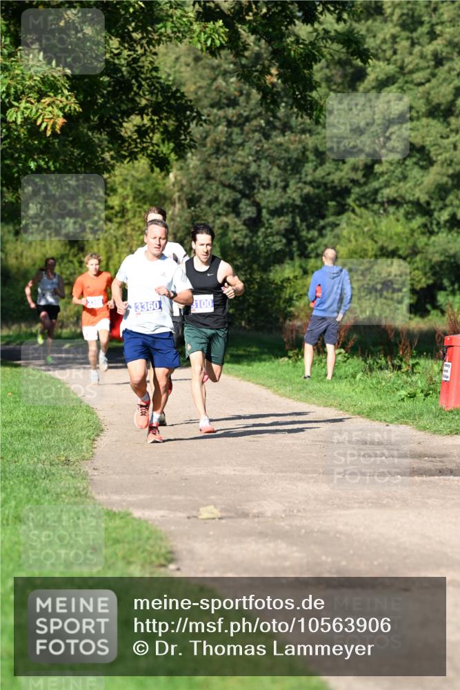 27.09.2026 - 35. Volkslauf durch das schöne Alstertal Dr. Thomas Lammeyer http://msf.ph/oto/10563906 27.09.2026 10:33:38 Laufen 3360, 3100 meine-sportfotos.de