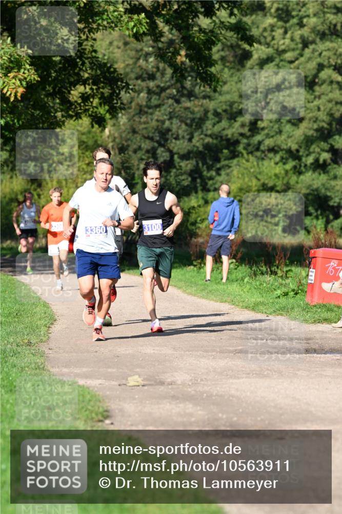 27.09.2026 - 35. Volkslauf durch das schöne Alstertal Dr. Thomas Lammeyer http://msf.ph/oto/10563911 27.09.2026 10:33:39 Laufen 3360, 3100, 167 meine-sportfotos.de