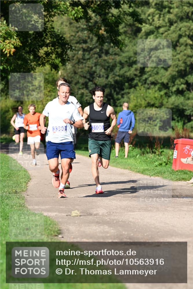 27.09.2026 - 35. Volkslauf durch das schöne Alstertal Dr. Thomas Lammeyer http://msf.ph/oto/10563916 27.09.2026 10:33:40 Laufen 3360, 3100, 167 meine-sportfotos.de