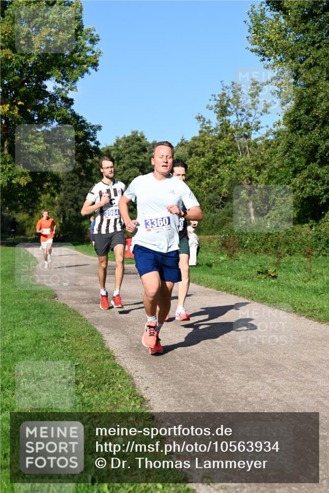 27.09.2026 - 35. Volkslauf durch das schöne Alstertal Dr. Thomas Lammeyer http://msf.ph/oto/10563934 27.09.2026 10:33:43 Laufen 3984, 3360 meine-sportfotos.de