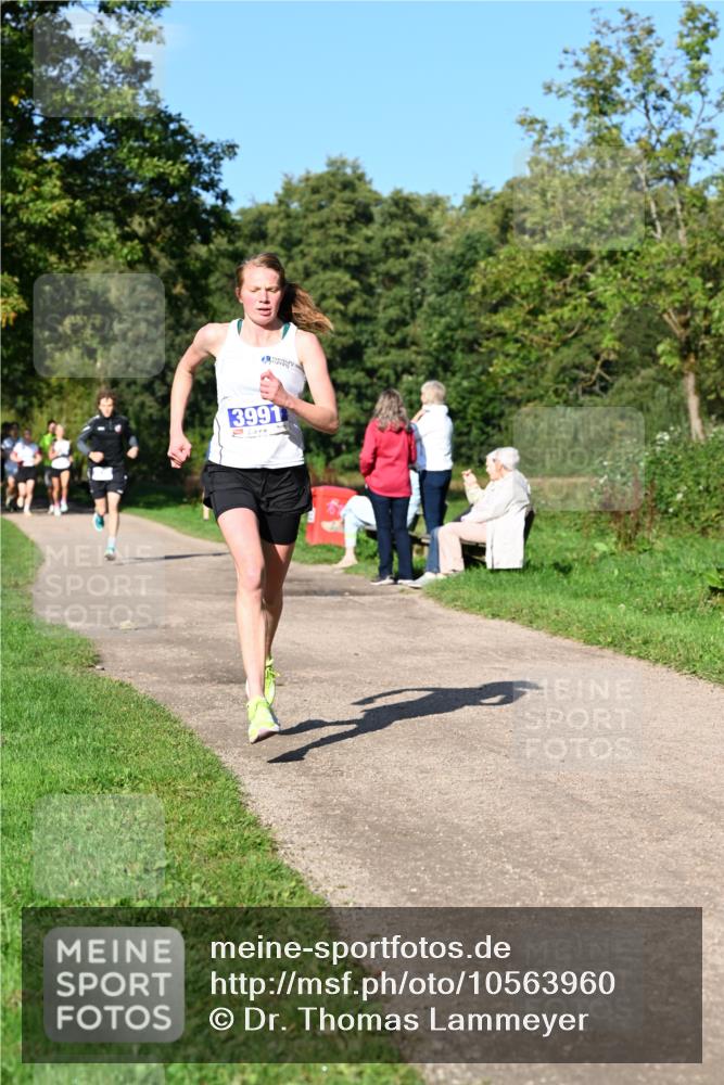 27.09.2026 - 35. Volkslauf durch das schöne Alstertal Dr. Thomas Lammeyer http://msf.ph/oto/10563960 27.09.2026 10:33:51 Laufen 3991 meine-sportfotos.de