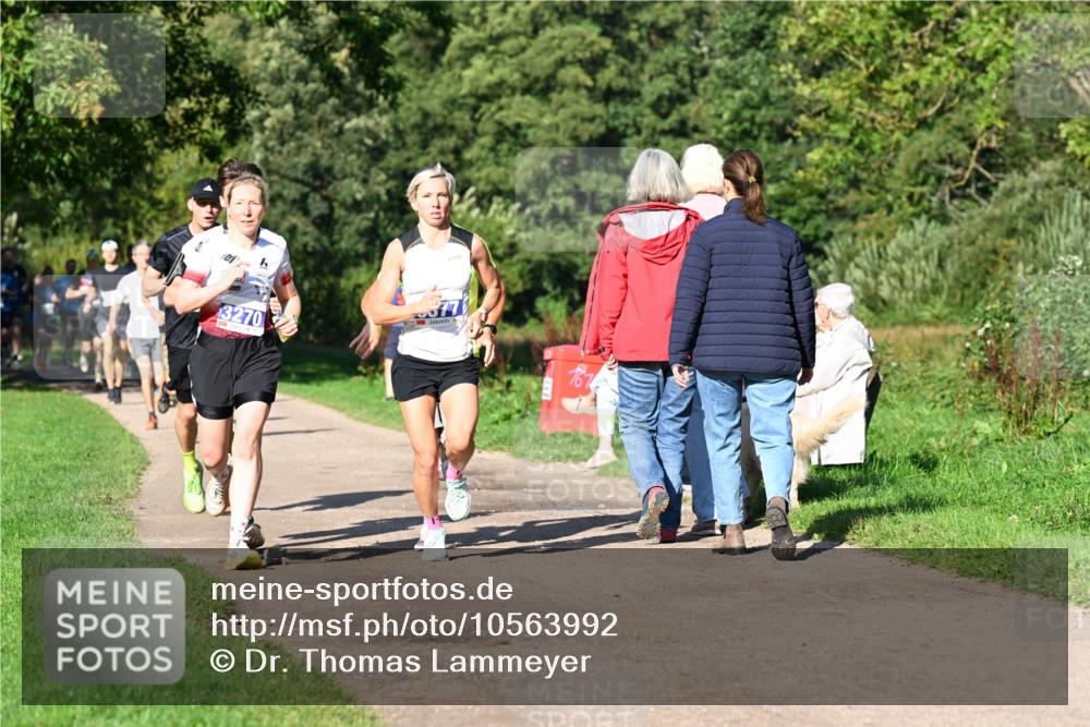 27.09.2026 - 35. Volkslauf durch das schöne Alstertal Dr. Thomas Lammeyer http://msf.ph/oto/10563992 27.09.2026 10:34:00 Laufen 101, 3270, 1611 meine-sportfotos.de