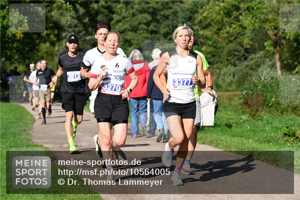27.09.2026 - 35. Volkslauf durch das schöne Alstertal Dr. Thomas Lammeyer http://msf.ph/oto/10564005 27.09.2026 10:34:01 Laufen 3013, 3270, 33773 meine-sportfotos.de