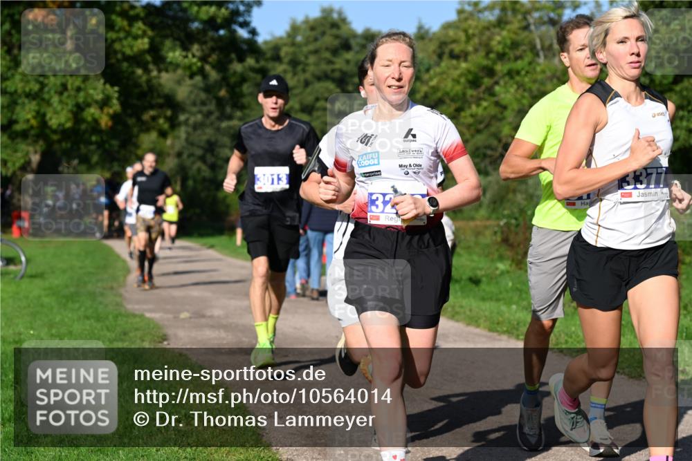 27.09.2026 - 35. Volkslauf durch das schöne Alstertal Dr. Thomas Lammeyer http://msf.ph/oto/10564014 27.09.2026 10:34:02 Laufen 3013, 32, 745, 3377 meine-sportfotos.de