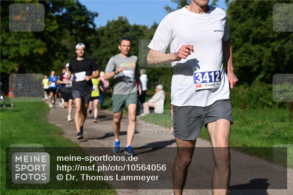 27.09.2026 - 35. Volkslauf durch das schöne Alstertal Dr. Thomas Lammeyer http://msf.ph/oto/10564056 27.09.2026 10:34:09 Laufen 13412 meine-sportfotos.de