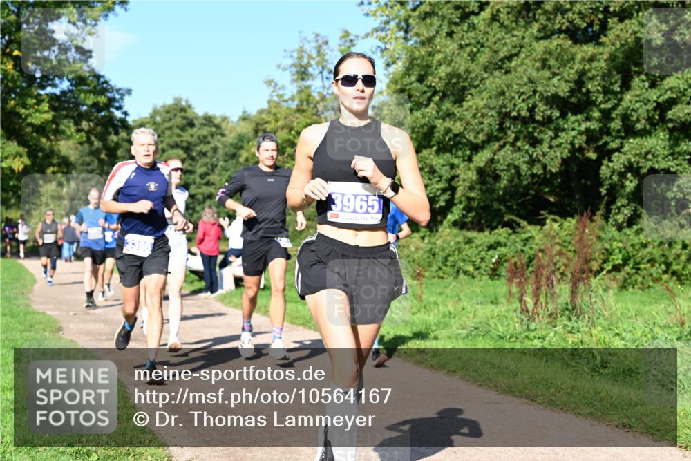 27.09.2026 - 35. Volkslauf durch das schöne Alstertal Dr. Thomas Lammeyer http://msf.ph/oto/10564167 27.09.2026 10:34:26 Laufen 3398, 3965 meine-sportfotos.de