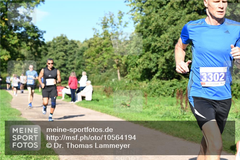 27.09.2026 - 35. Volkslauf durch das schöne Alstertal Dr. Thomas Lammeyer http://msf.ph/oto/10564194 27.09.2026 10:34:31 Laufen 3302 meine-sportfotos.de