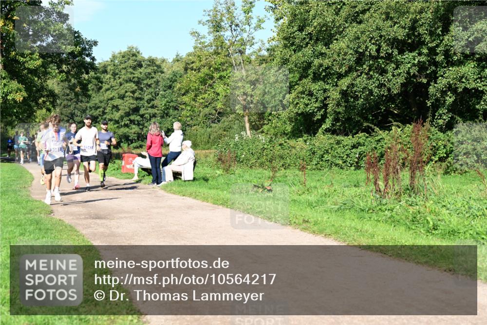 27.09.2026 - 35. Volkslauf durch das schöne Alstertal Dr. Thomas Lammeyer http://msf.ph/oto/10564217 27.09.2026 10:34:37 Laufen  meine-sportfotos.de