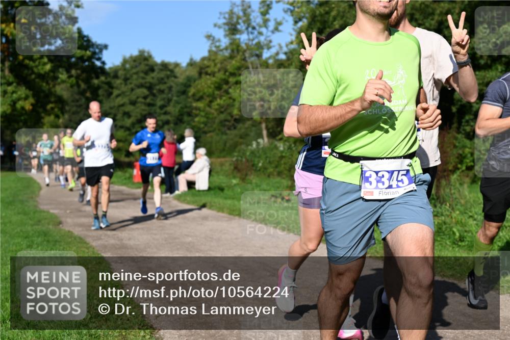 27.09.2026 - 35. Volkslauf durch das schöne Alstertal Dr. Thomas Lammeyer http://msf.ph/oto/10564224 27.09.2026 10:34:42 Laufen 3345 meine-sportfotos.de