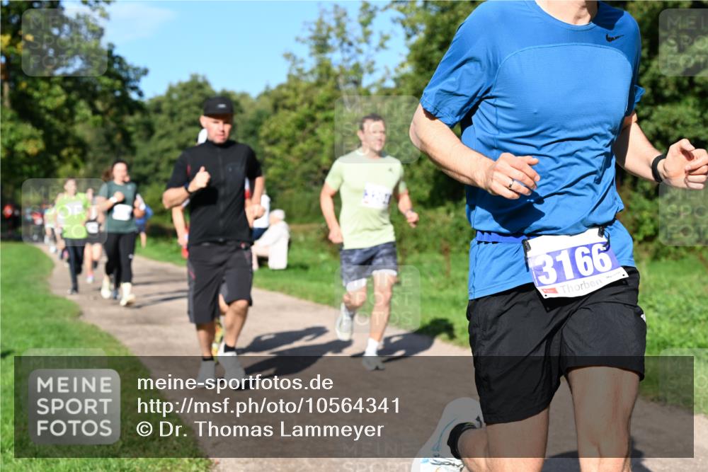 27.09.2026 - 35. Volkslauf durch das schöne Alstertal Dr. Thomas Lammeyer http://msf.ph/oto/10564341 27.09.2026 10:35:00 Laufen 3166 meine-sportfotos.de