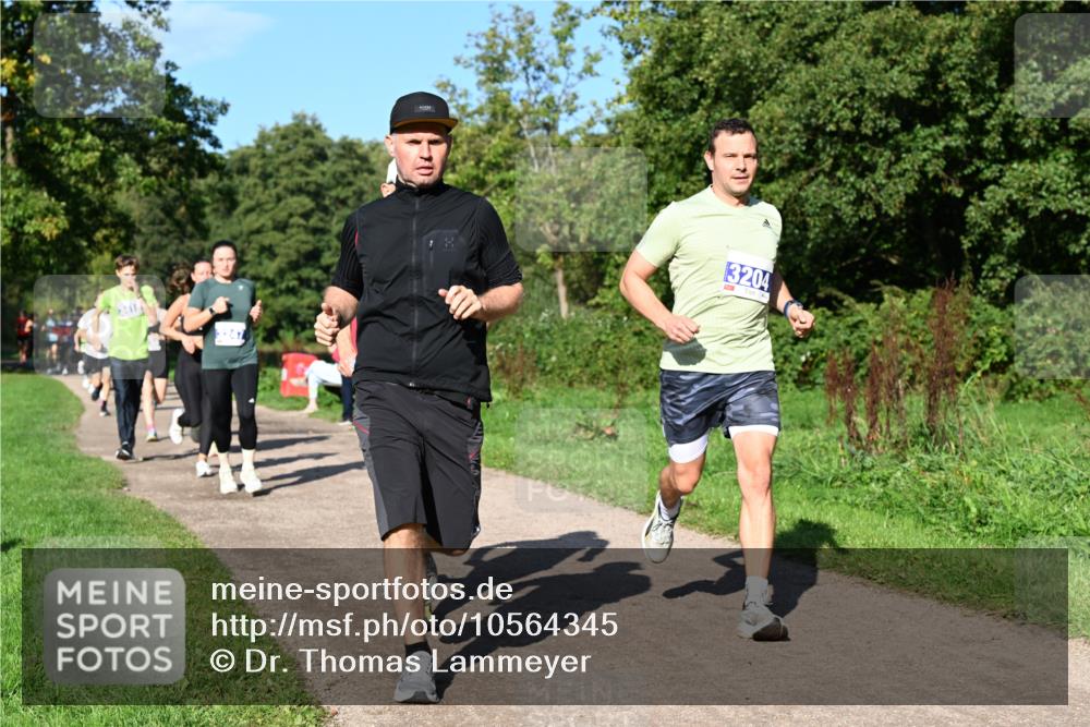 27.09.2026 - 35. Volkslauf durch das schöne Alstertal Dr. Thomas Lammeyer http://msf.ph/oto/10564345 27.09.2026 10:35:00 Laufen 3204, 4248 meine-sportfotos.de