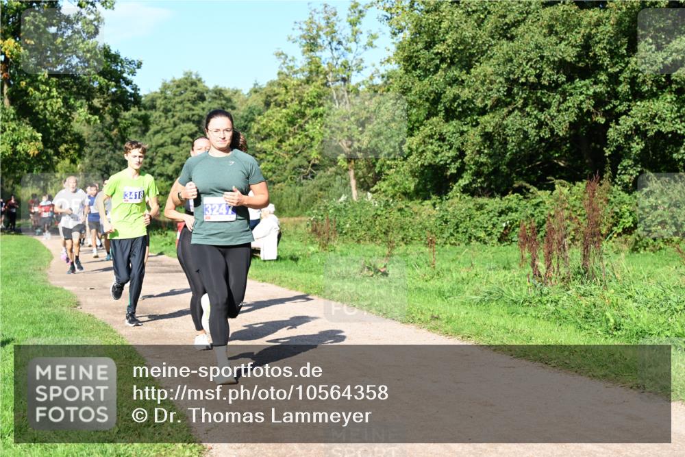 27.09.2026 - 35. Volkslauf durch das schöne Alstertal Dr. Thomas Lammeyer http://msf.ph/oto/10564358 27.09.2026 10:35:02 Laufen  meine-sportfotos.de